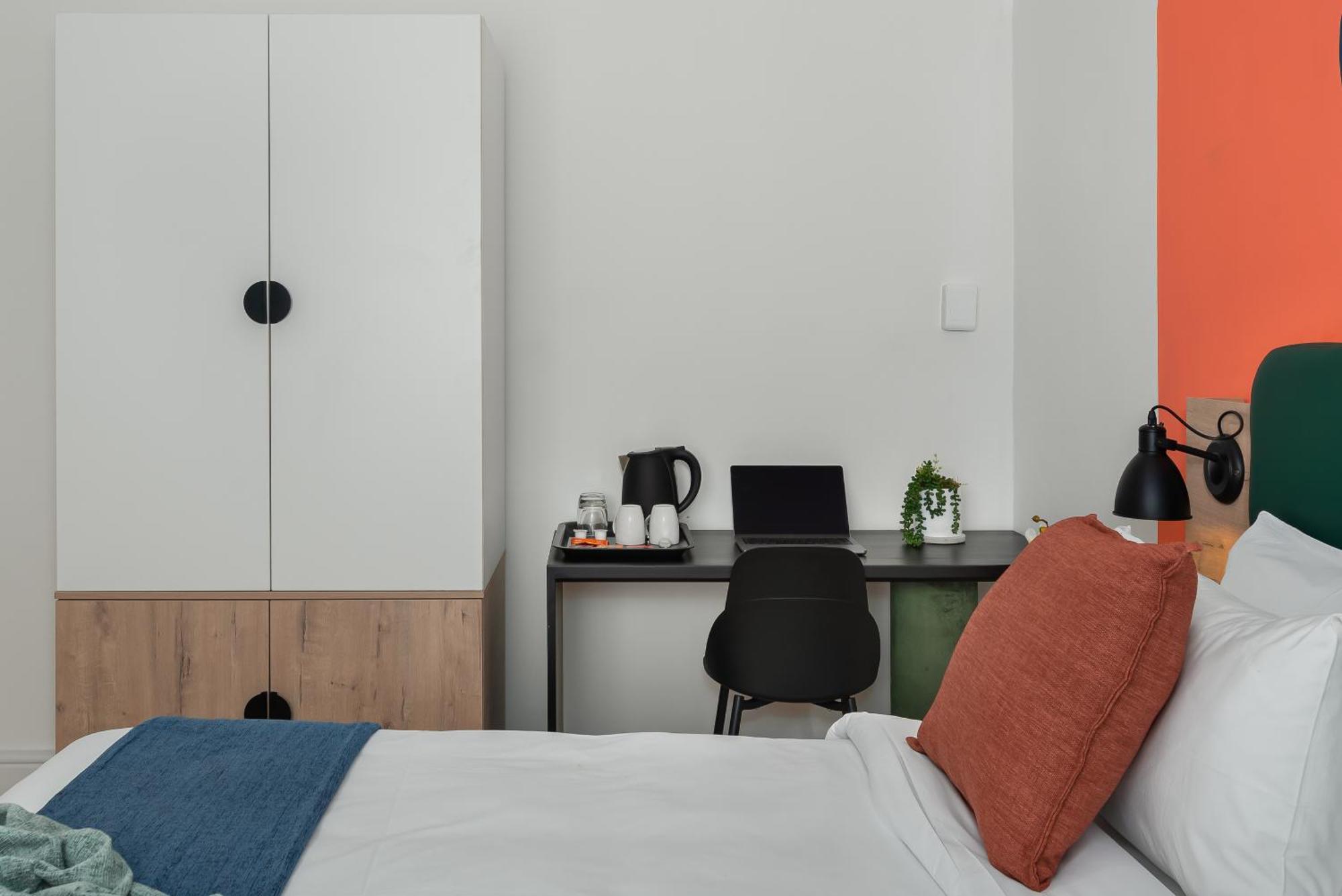Neighbourgood Hill Hotel Cape Town Room photo